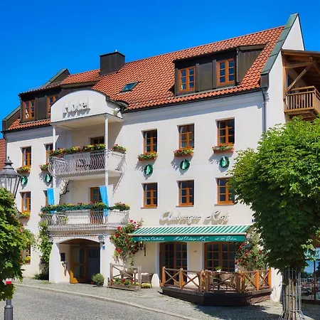 Amberger Hof Szálloda 3*