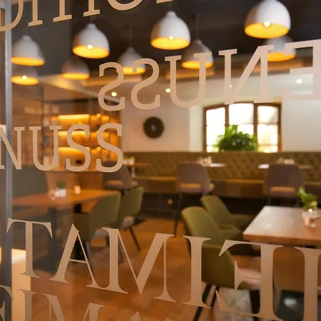 Amberger Hof 3*