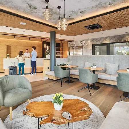 Amberger Hof Hotel 3*